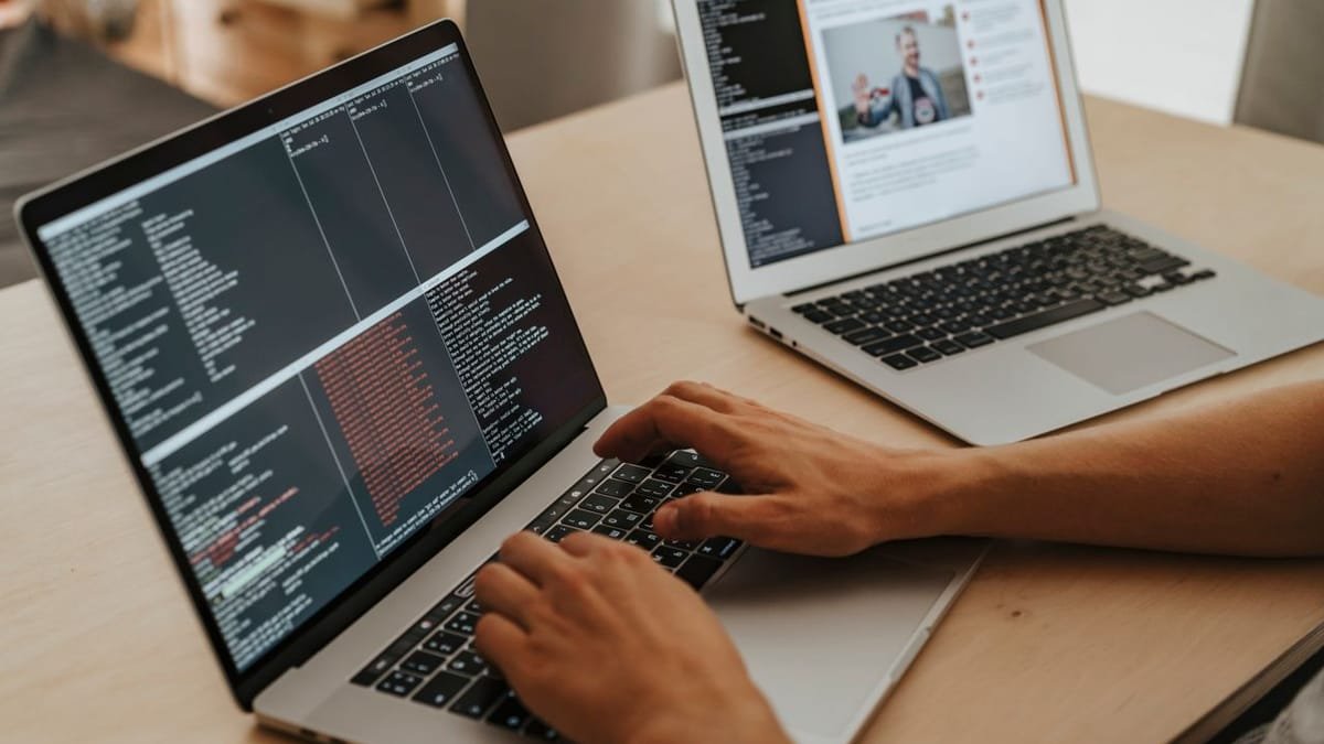 Choosing a website platform on a computer